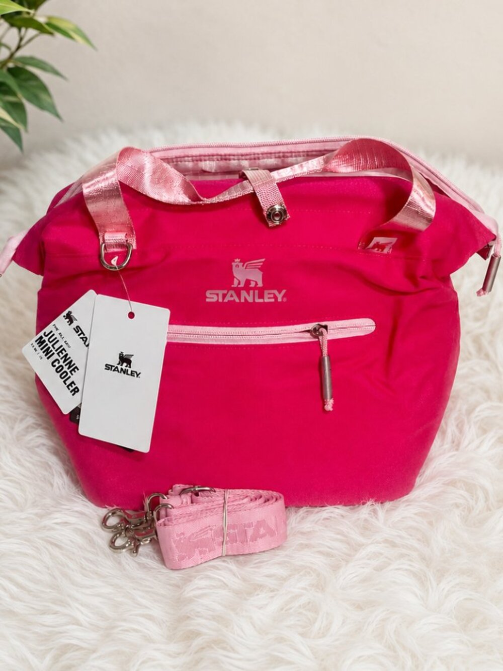Stanley The All-Day Julienne Mini Cooler – Hot Pink – NWT